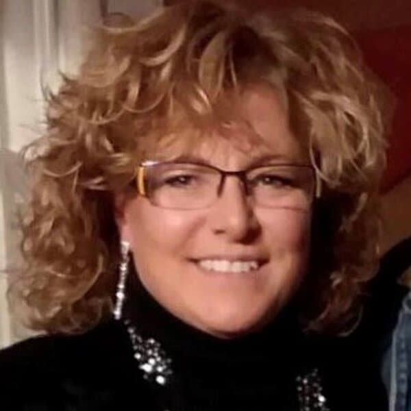 Bobbi Volkmer, Owner · Stylist · Nail & Skin